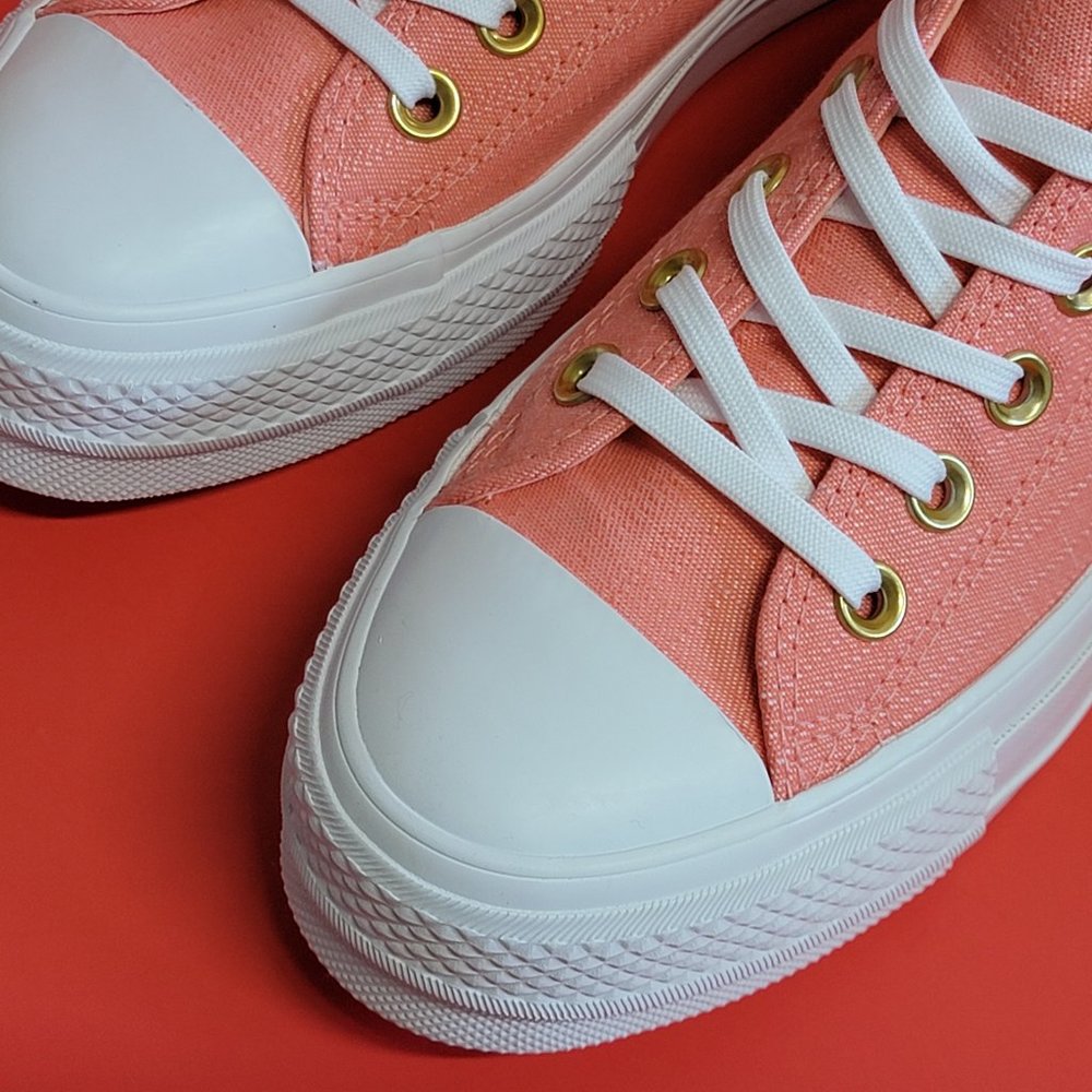 Converse Women's CTAS Ox Lift Platform 560675C  Pink/Driftwood/White - Picture 7 of 12